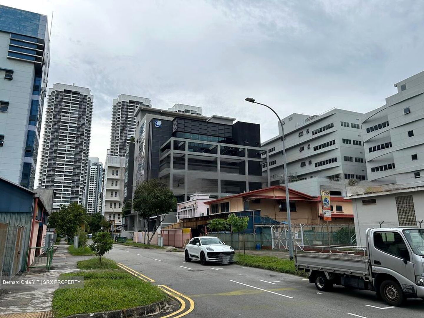 Kallang Avenue (D12), Factory #454842241